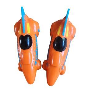 Lot of 2 Wendys Explorer 7 race car 1992